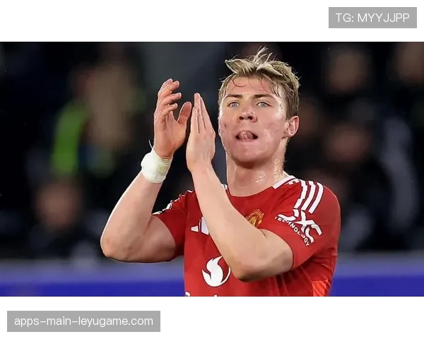 你别进了，我也得首发！尤文锋线内卷中